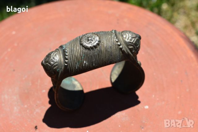 Сребърна гривна рогатка, снимка 1 - Антикварни и старинни предмети - 46415100