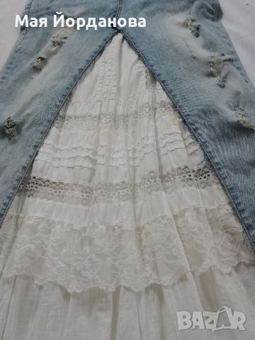 Дънкова дълга пола ,комбинирана с ефирна бяла пола, Бохо стил.Номер М., снимка 2 - Поли - 45568357