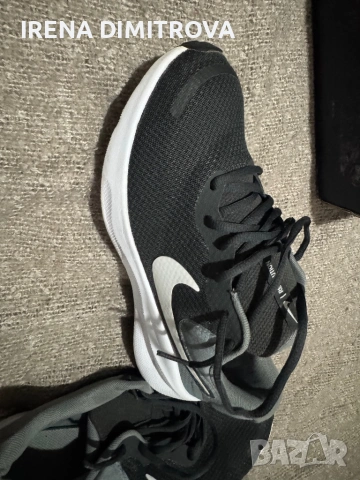 Nike revolution номер 44,5, снимка 4 - Маратонки - 53757847