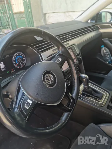VW Passat, снимка 5 - Автомобили и джипове - 50281878