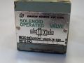 Хидравличен разпределител Daikin DSOM4-2G012N-100 solenoid valve 100V, снимка 2