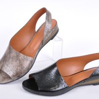 СЕЗОН'24! Ефектни ниски дамски сандали от естествена кожа - 35/42, снимка 1 - Сандали - 45191918