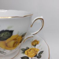 Чаша за чай от английски костен порцелан, снимка 2 - Чаши - 45255477