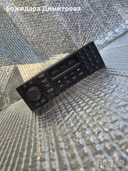 Оригинален радио касетофон Philips , снимка 1