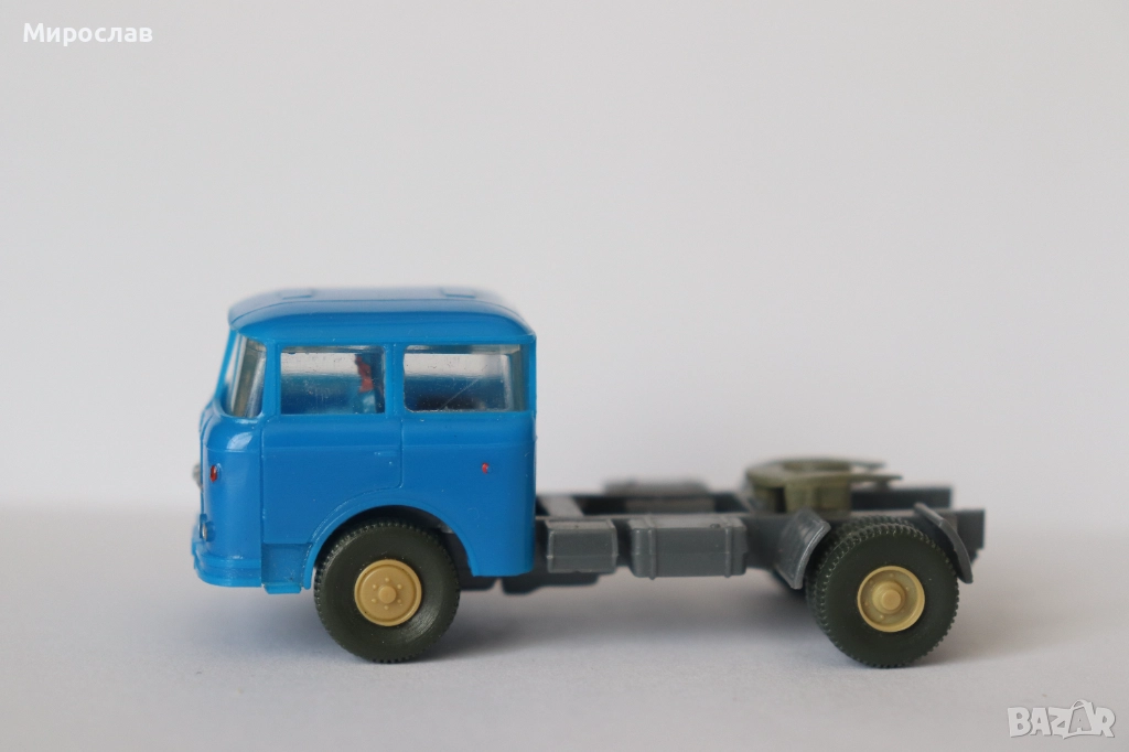 PERMOT PREFO H0 1/87 SKODA MADARA ШКОДА МАДАРА ВЛЕКАЧ КОЛИЧКА КАМИОН МОДЕЛ, снимка 1