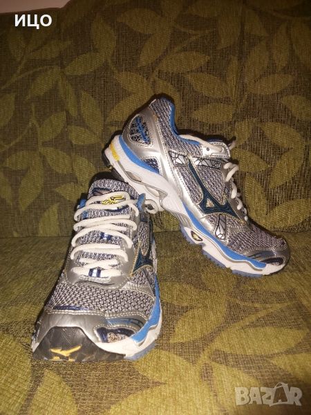 Дамски маратонки Mizuno Wave Nirvana 7, снимка 1