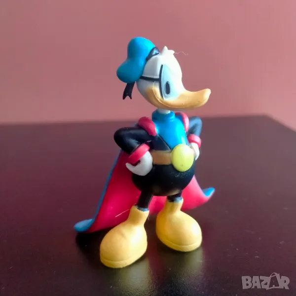 Колекционерска фигурка Disney Donald Duck Superhero, снимка 1