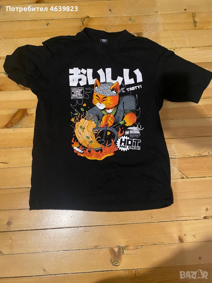 Черна тениска с интересен графит , снимка 1