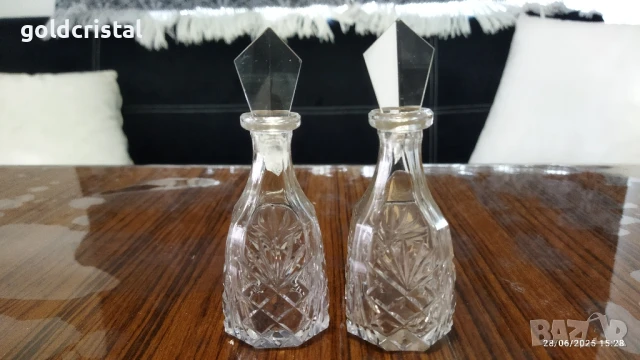 Стари стъклени оливерници 