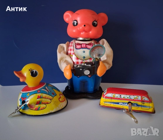 ЛОТ Стари Механични Играчки от Соца