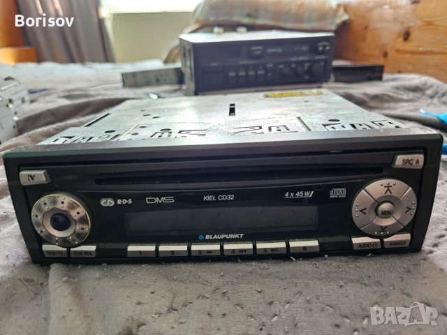 Радиокасетофони за коли, снимка 11 - Радиокасетофони, транзистори - 52255261