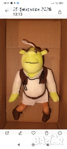 Шрек и Фиона,котарака.пеят на български и разказват приказка