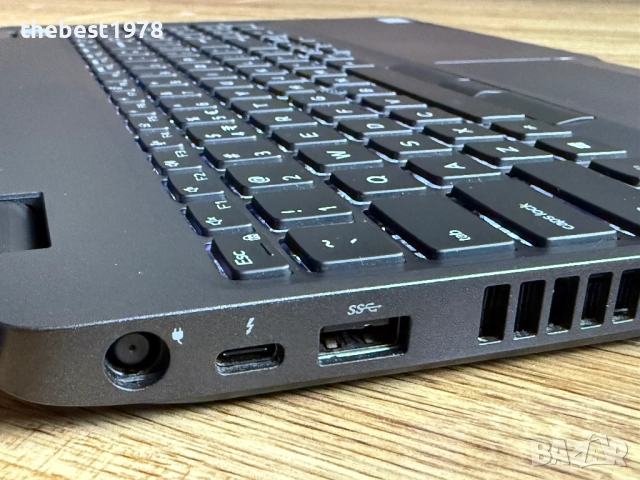 Dell Precision 3541`Xeon E-2276M/32GB DDR4/512GB SSD/Nvidia P620-4GB/Full HD IPS, снимка 5 - Лаптопи за работа - 51764761