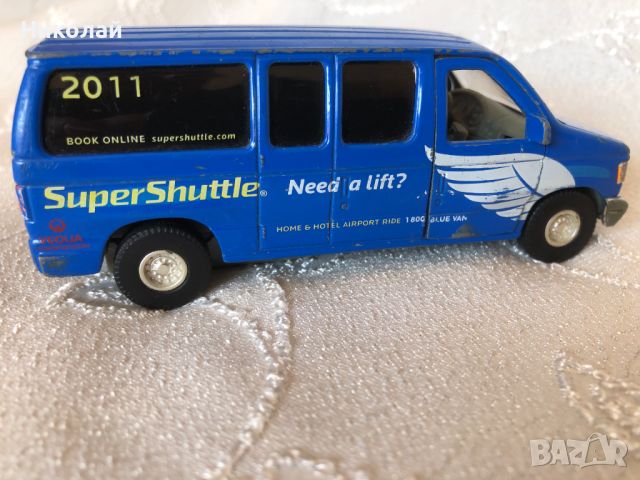 Рядък метален модел Ford E Series E-350 Cargo Van Super Shuttle, 1:43, 2011г. Tins'Toys, pullback , снимка 2 - Колекции - 45698079