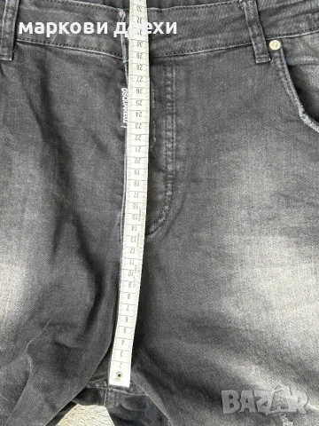 Dsquared2 Black Denim Medium Straight , снимка 10 - Дънки - 53703402