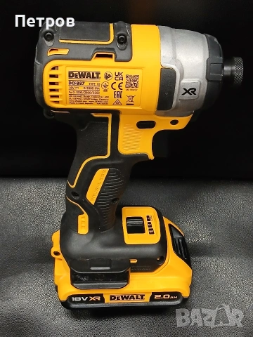 Акумулаторен ударен винтоверт DEWALT DCF887, снимка 4 - Винтоверти - 53427804