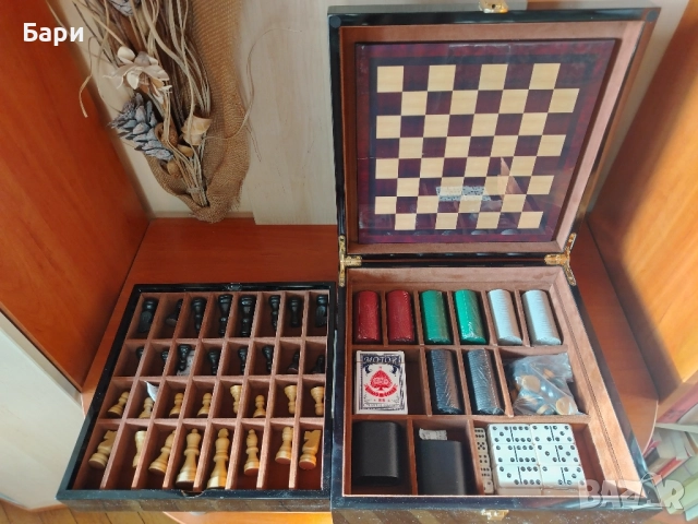 Луксозна кутия с настолни игри шах,табла,карти,домино,зарове