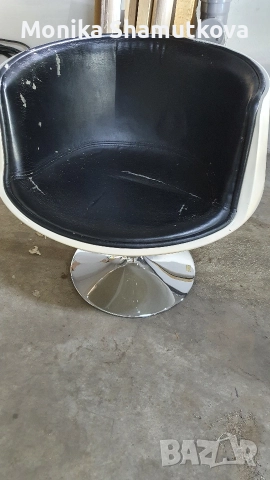 Тапицирани с еко кожа столове - бял и черен - с основа хром, снимка 6 - Столове - 52850004