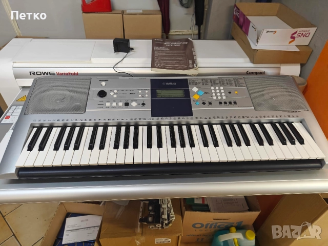 Yamaha PSR-E323 синтезатор, 61 клавиша, снимка 1