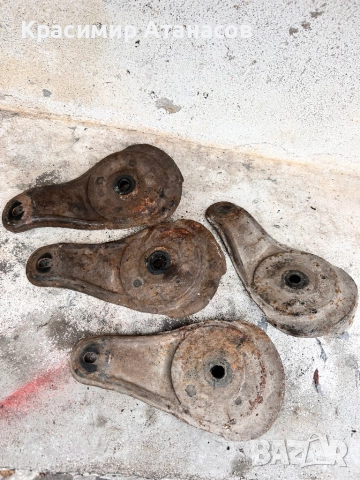 Държач подложка пружина задна за Тойота Авенсис T27 комби седан. 2009-2015г, снимка 3 - Части - 52896124