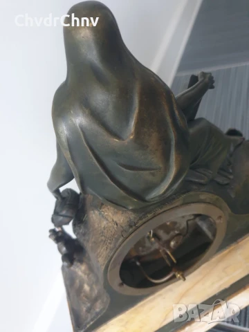 Франция 1800-те/40см-8кг стар френски каминен часовник/бронзова фигура с мрамор, снимка 3 - Антикварни и старинни предмети - 51295095