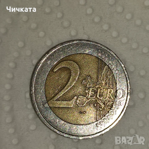 Продавам монета от 2 евро - 2001 Франция 