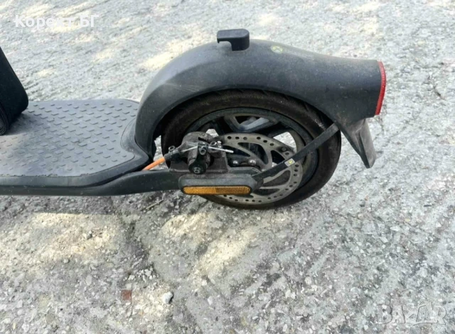 Продавам електрическа тротинетка Ninebot F2 Plus KickScooter (Segway), снимка 8 - Мотоциклети и мототехника - 51347007