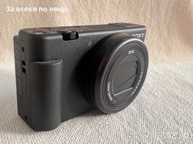 Фотоапарат за влогинг Sony ZV-1 , Vlogging, 20.1MP, 4K, снимка 7 - Фотоапарати - 52846625