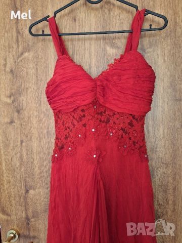 Дълга червена рокля, снимка 1 - Рокли - 45927890