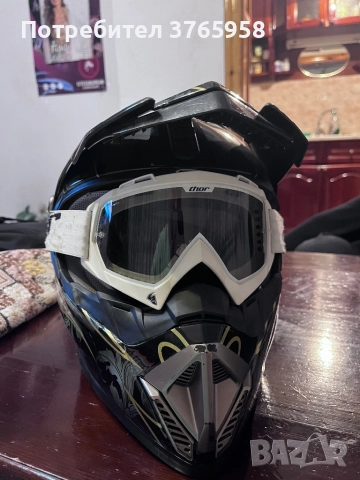 Каска с очила за мотокрос, ендуро, носена е 2/3 пъти!