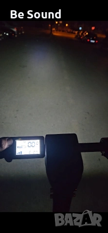 Електрическа Тротинетка 1000w, снимка 7 - Велосипеди - 53087870