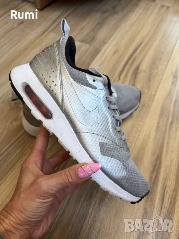 Оригинални маратонки Nike Air Max Tavas ! 38 н, снимка 2 - Маратонки - 48510698