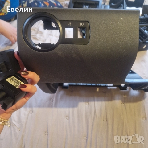 копче за фарове ,капак за бушони и други VW Touran, снимка 2 - Части - 52797934