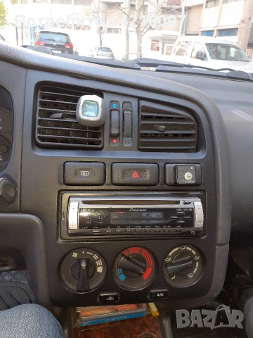 Nisan primera P11 2000 газ бензин, снимка 5 - Автомобили и джипове - 50357483