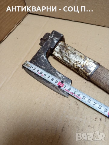 Соц Стара Ръчно Кована Селска Брадвичка Брадва Тегло 0.800кг., снимка 10 - Антикварни и старинни предмети - 51370845