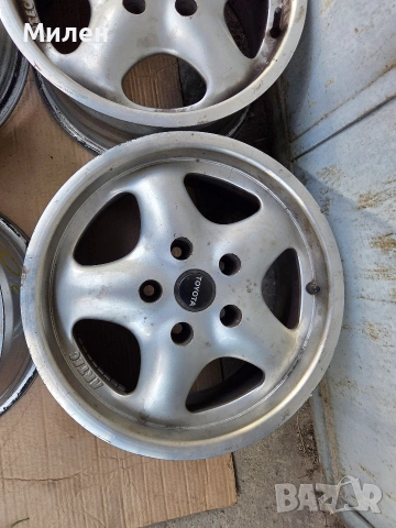 джанти за Тойота , снимка 3 - Гуми и джанти - 54237838