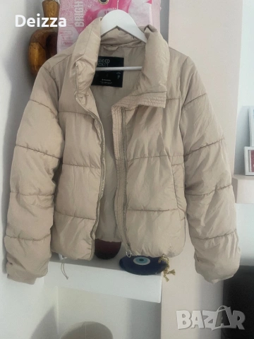 Яке на stradivarius, снимка 2 - Якета - 53747158