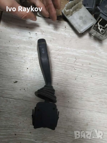 ЛОСТ ЗА ПРЕВКЛЮЧВАНЕ НА ЧИСТАЧКИ OPEL ASTRA G 90560990