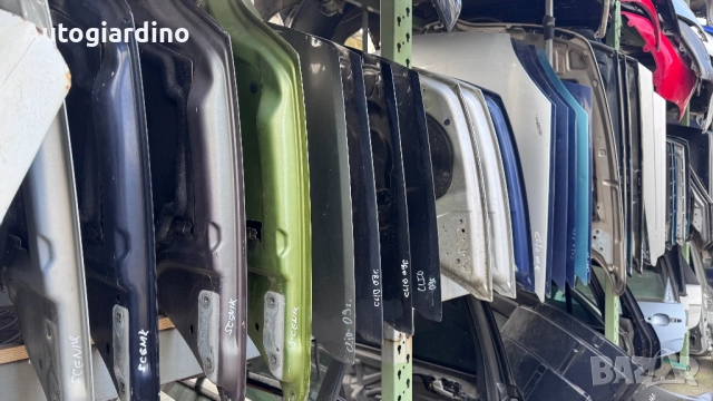 Преден капак за Renault Scenic 2009, снимка 2 - Части - 52043541