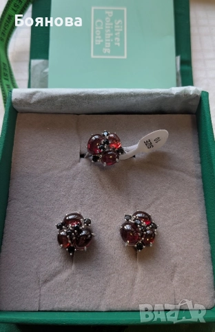 Сребърен комплект от естествен Гранат