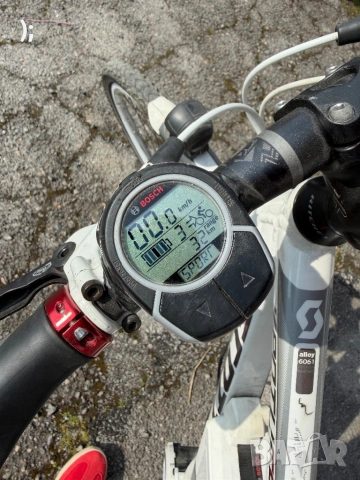 Електрическо колело Scott, снимка 4 - Велосипеди - 53757086