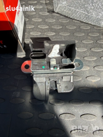 Брава за задна врата VW - METZGER 2310848, снимка 2 - Части - 53922494