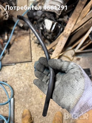 Цилиндричен маркуч за картер на двигател на Мерцедес Mercedes 2.2Cdi само за 10лв. A6510160181, снимка 2 - Части - 52545578