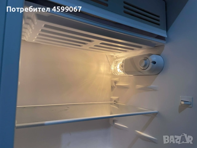 Малък Хладилник MUHLER 121L, снимка 3 - Хладилници - 53504743