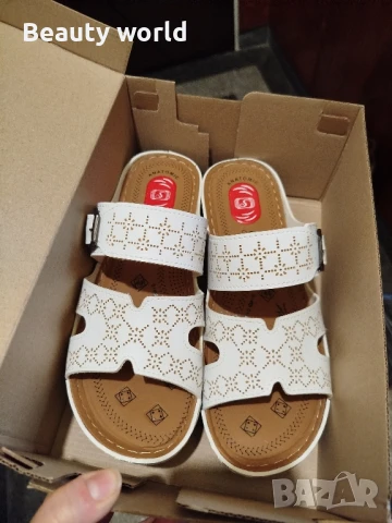 Бели чехли 40 номер , снимка 2 - Чехли - 50995881