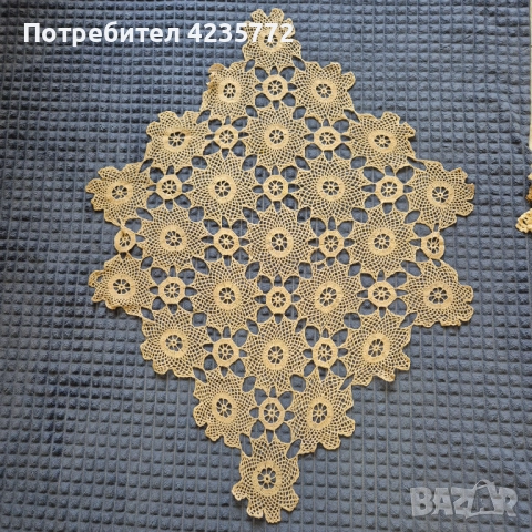 Тишлайфери плетени на една кука. 