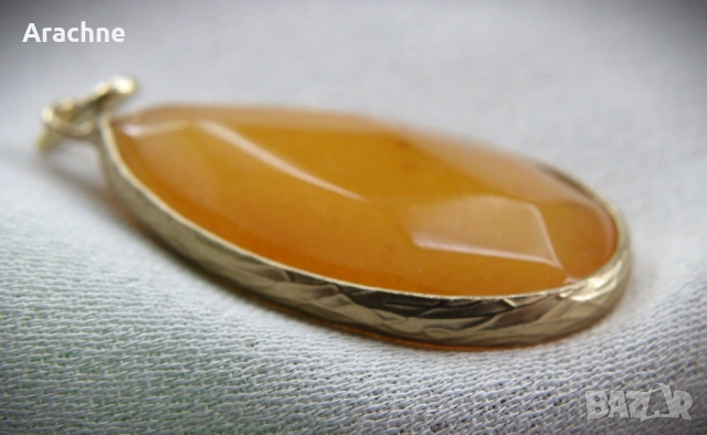 Голям позлатен медальон с хесонит гранат, снимка 4 - Колиета, медальони, синджири - 53323110