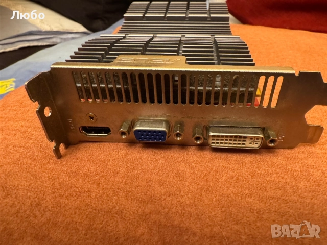 Видеокарта ASUS EAH5570 SILENT/DI/1GD2, снимка 2 - Видеокарти - 52367485