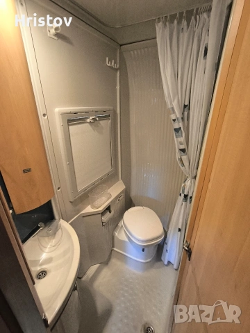 Кемпер Burstner на база Fiat Ducato 2.8 JTD, снимка 9 - Каравани и кемпери - 53253472