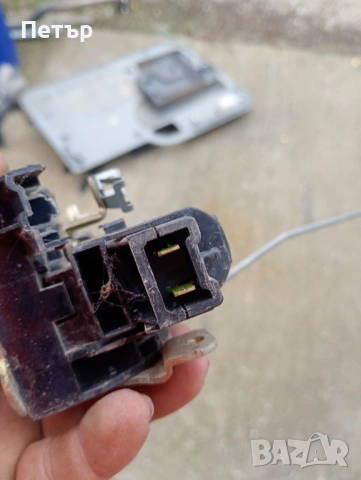 Предна дясна брава за врата рено канго 1998-2008г, снимка 4 - Части - 53279014